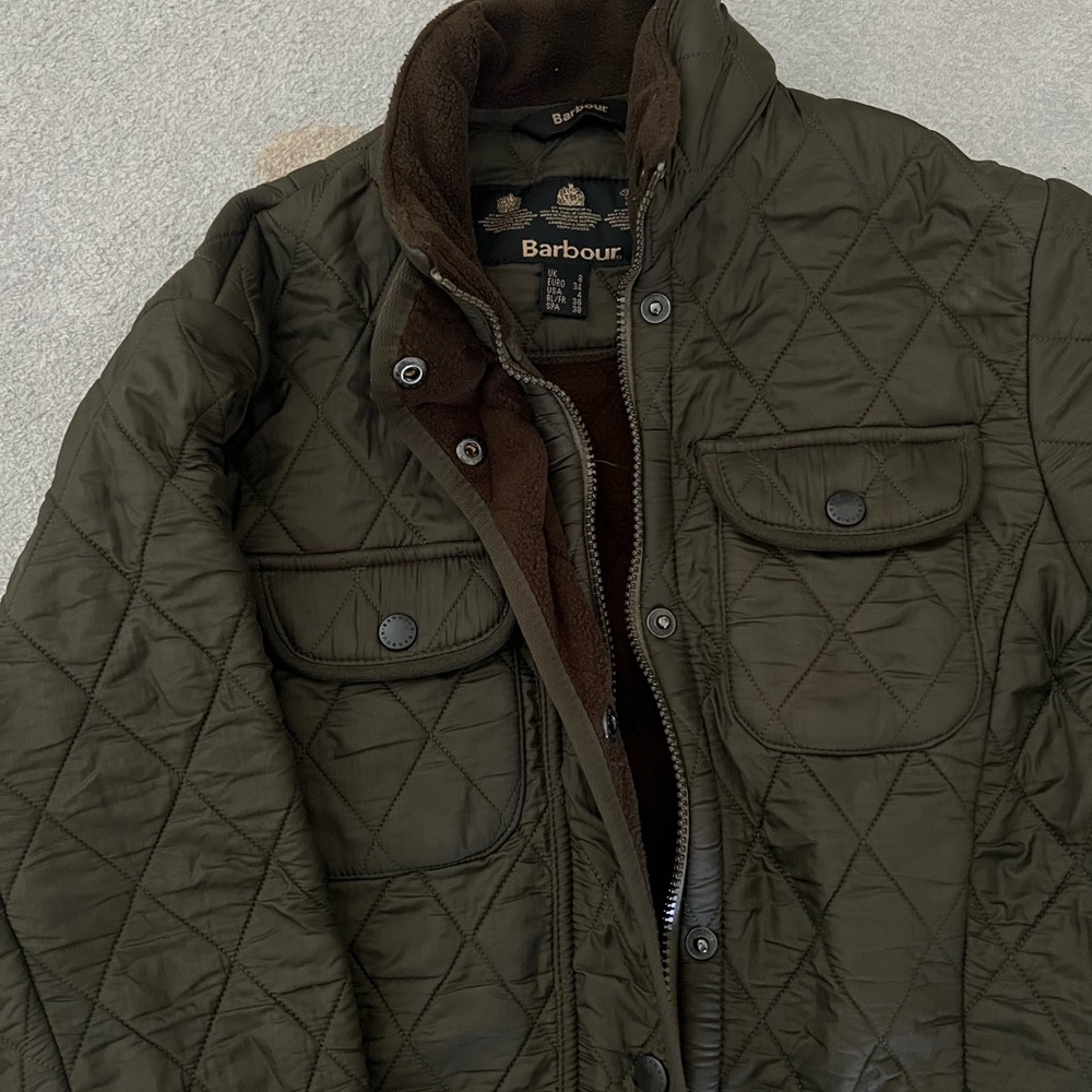 Quilted Women's Khaki Barbour Fleece Lined Tapered Jacket Size 4
